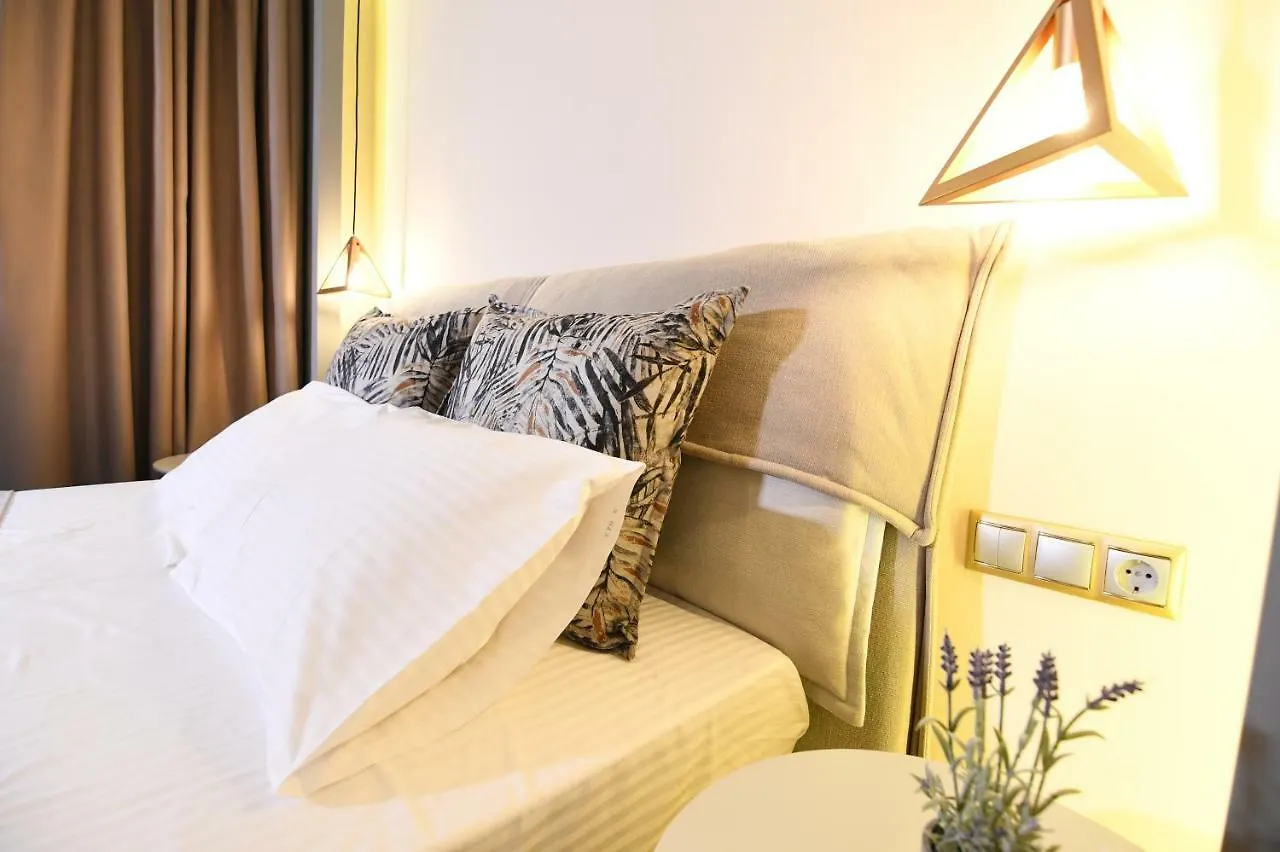 Summer Senses In Vourvourou Apartment